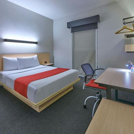 City Express By Marriott Ciudad De Mexico Plaza Central Luaran gambar