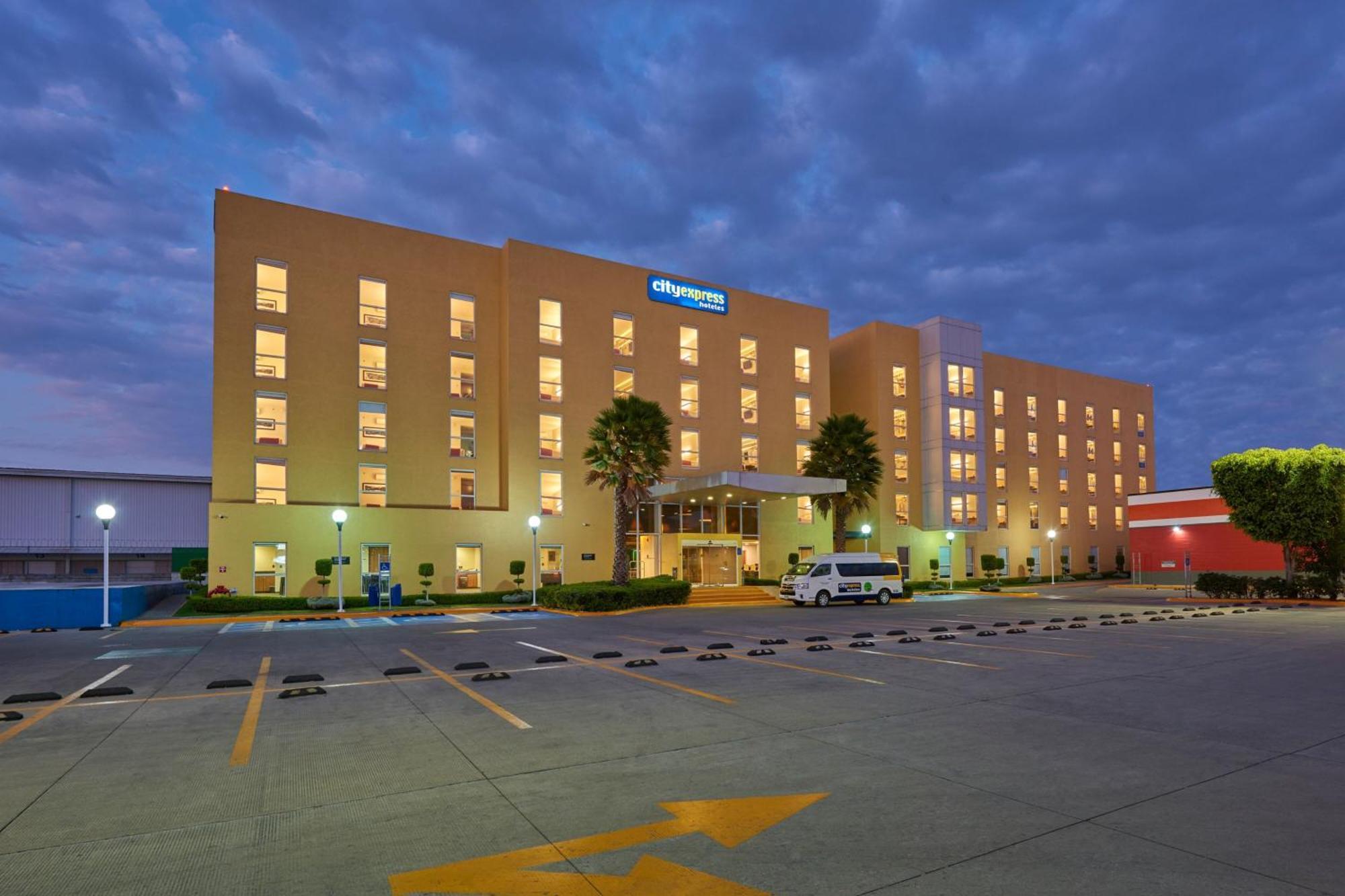 City Express By Marriott Ciudad De Mexico Plaza Central Luaran gambar
